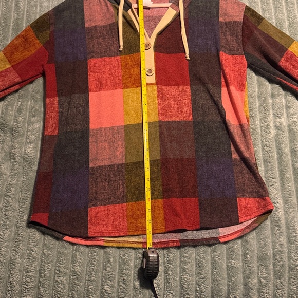 BiBi Plaid Hooded V-neck Cozy Knit - Picture 7 of 7